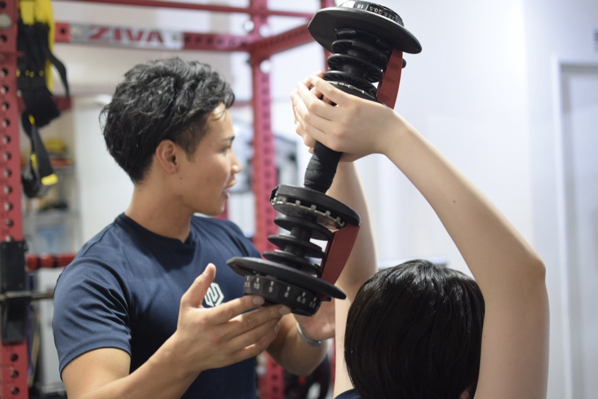 代表・理学療法士 UME（梅原 雅之）